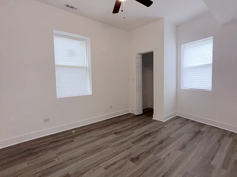 7216 S Perry Ave #2 — Photo 5
