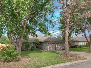 1018 Johnson St, Benbrook, TX 76126