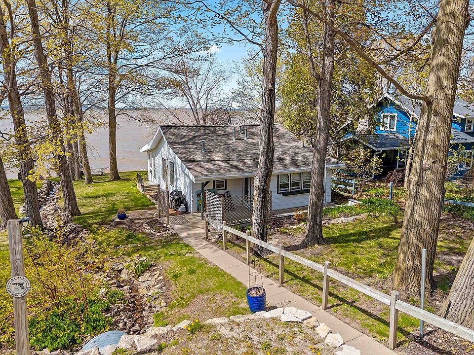 1st image of 5083 Edgewater Beach Rd