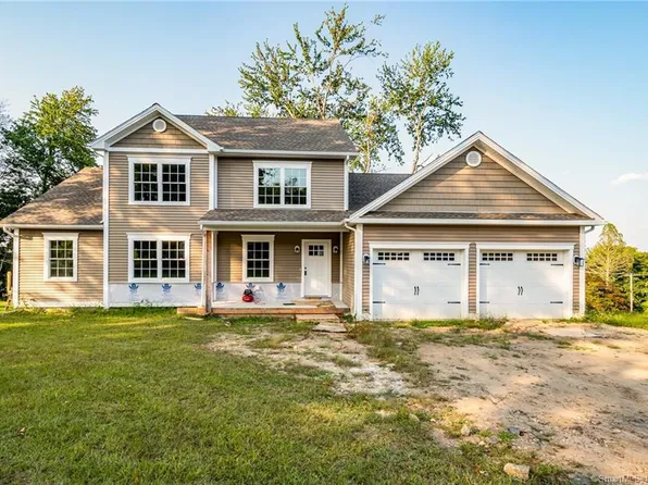 7 J. Ryan Way, Watertown, CT 06795