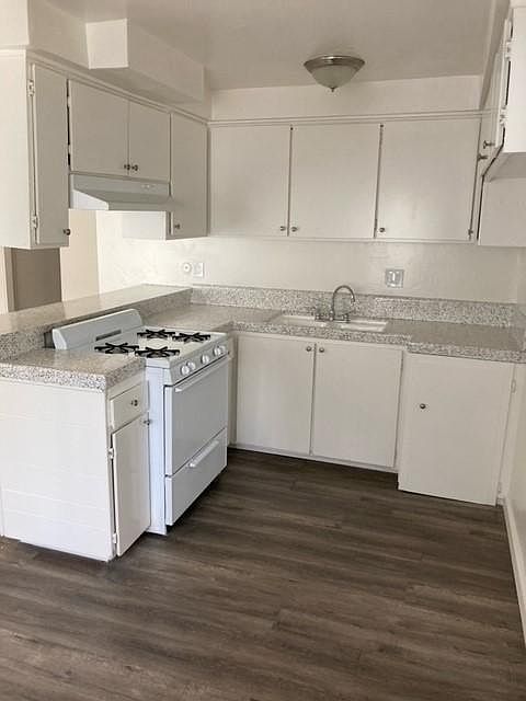 1st image of 8202 Ashgrove Dr APT 13