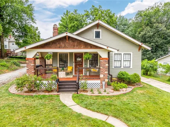 2826 Oakland Ave, Saint Joseph, MO 64506