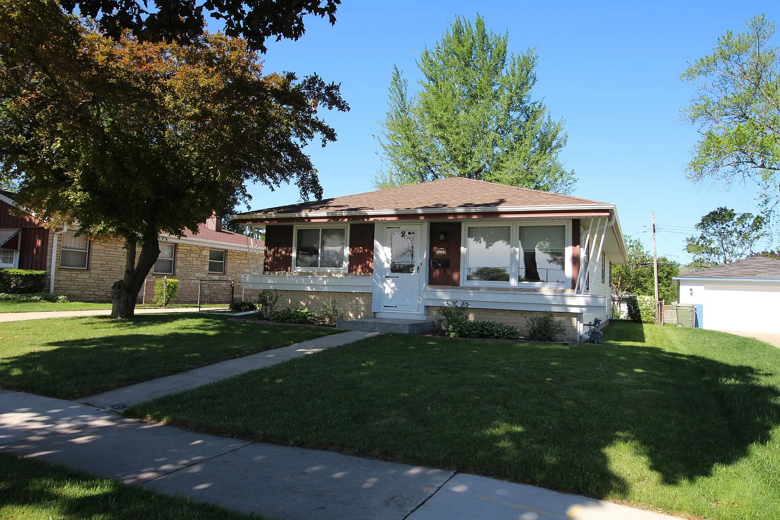 5725 N 89th St photo 1
