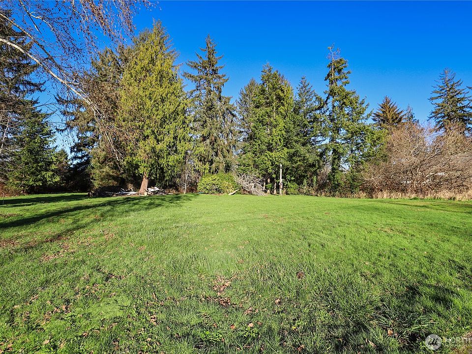 2nd image of 304 W Farrell Street