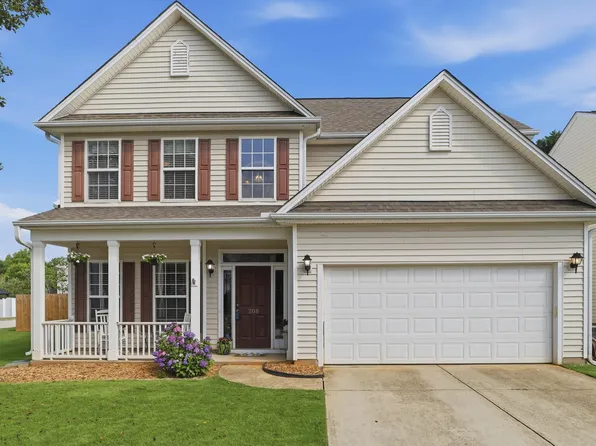 208 Keelin Ln, Greer, SC 29650