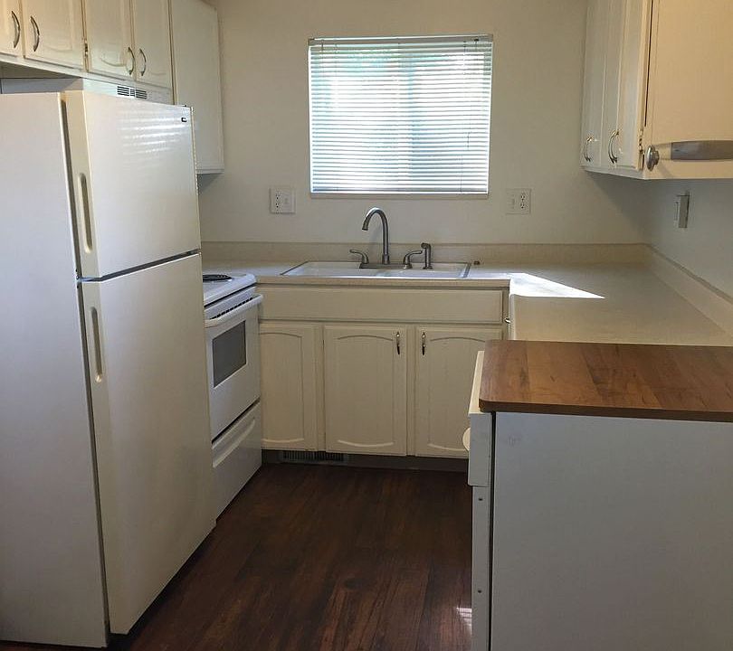 1st image of 1741 E Holladay Blvd APT 15