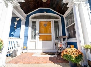 161 Highland Ave, Fall River, MA 02720