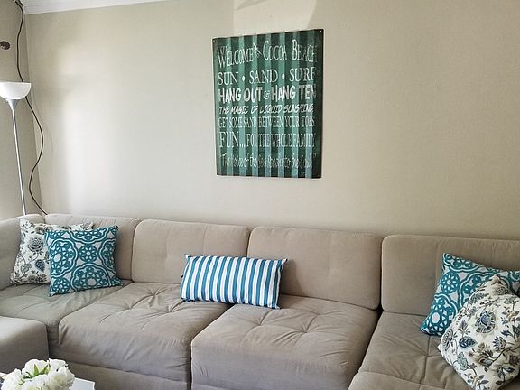 4th image of 223 Columbia Dr APT 121