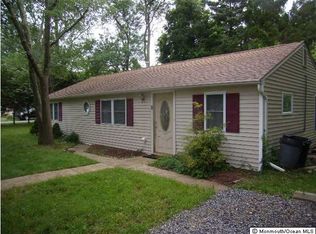 139 Lighthouse Dr, Waretown, NJ 08758