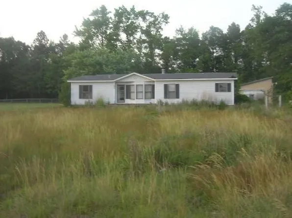 1278 Baptist Chapel Rd, Autryville, NC 28318