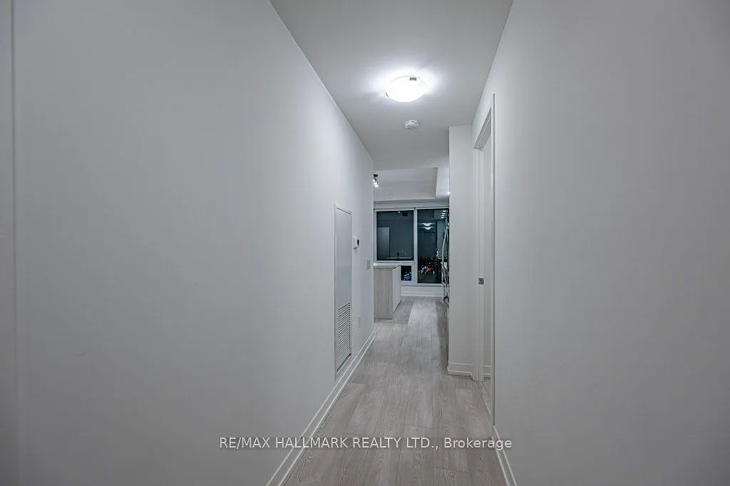 3 bed, $4,000 — Photo 4