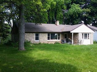 1991 Port Washington Rd, Grafton, WI 53024