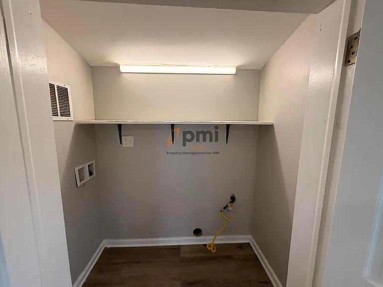 6320 Rhode Island Ave — Photo 9