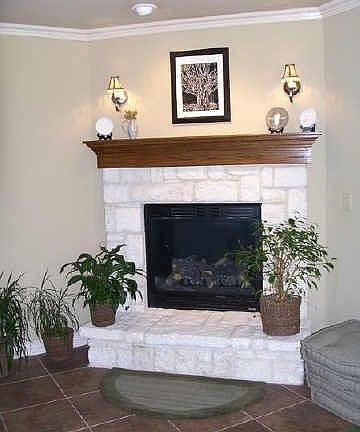 3rd image of 109 Mayflower Ct