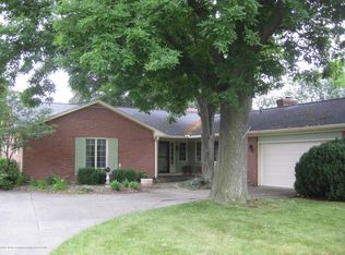 2908 Westchester Rd, Lansing, MI 48911
