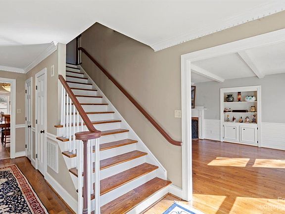 4th image of 4157 Montibello Dr