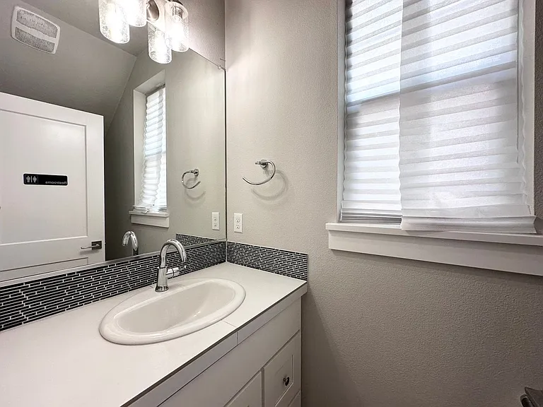 11732 SE Golden Eagle Ln — Photo 11