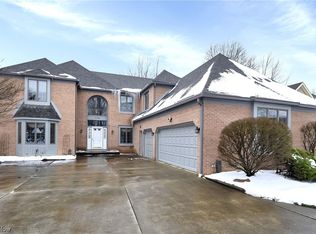 4400 Muirfield Way, Westlake, OH 44145