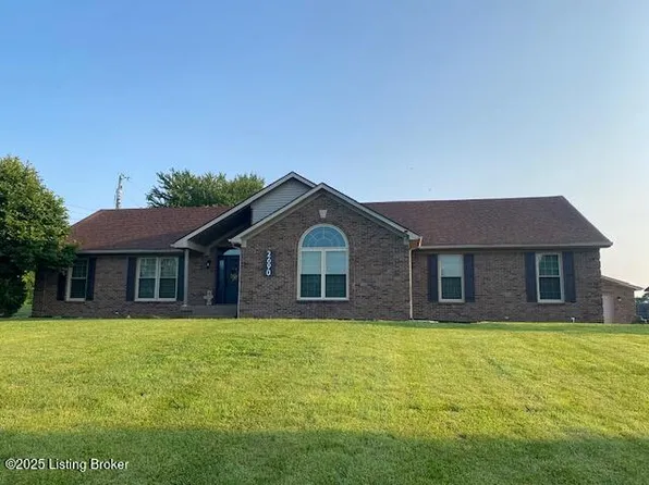 2690 Bells Mill Rd, Shepherdsville, KY 40165