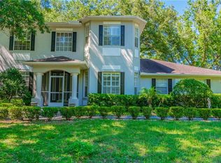 3002 Spring Green Dr, Lutz, FL 33559