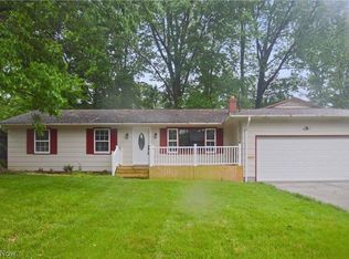 755 Forest Ridge Dr, Youngstown, OH