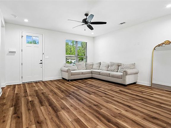 4th image of 187 Keeneland Place Loop Loop