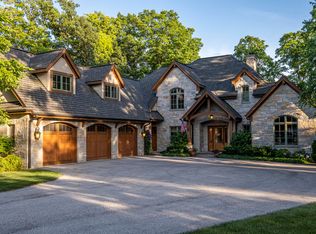 14425 Woodlawn Cir, Elm Grove, WI 53122