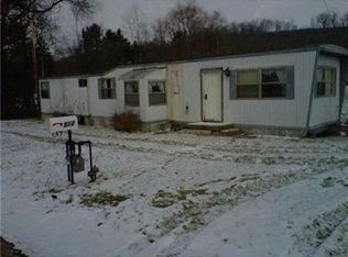 520 Collinsburg Rd, West newton, PA 15089