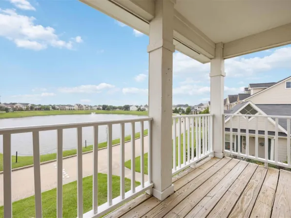 20827 Settlers Lake Cir N, Katy, TX 77449