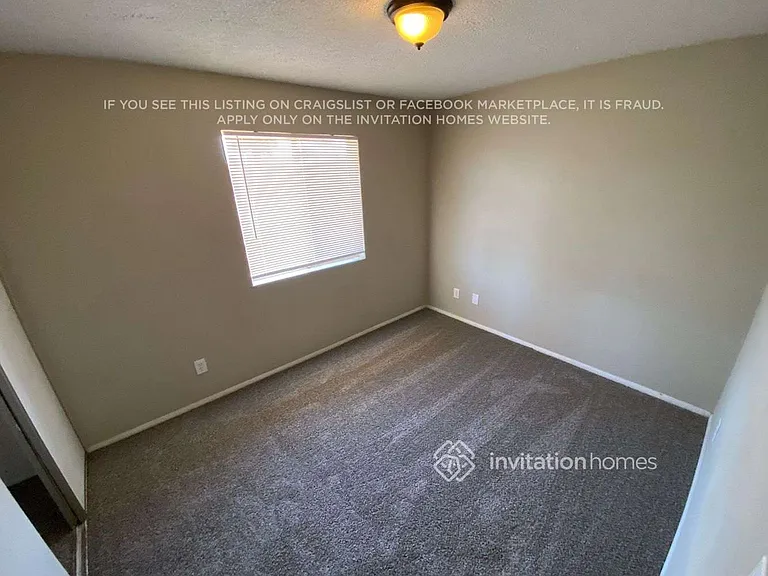 4424 W Caron St — Photo 10