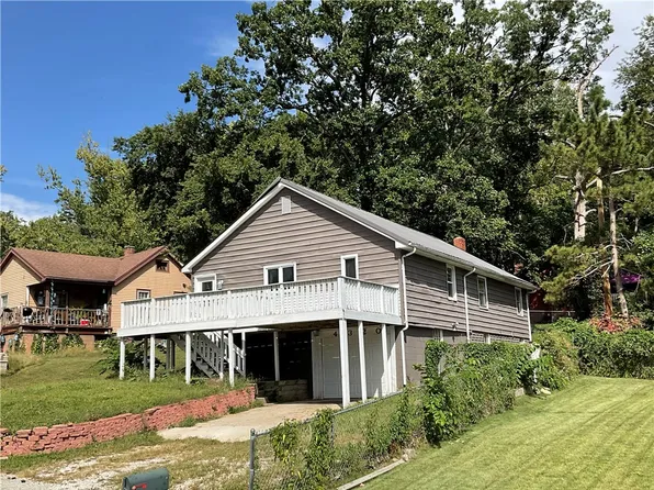4320 Oak Dr, Decatur, IL 62526