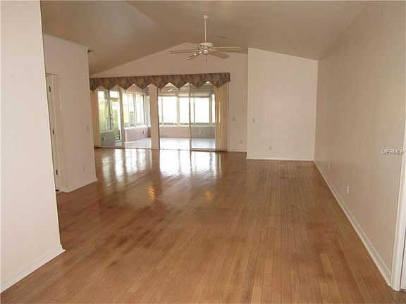 2nd image of 1448 Turnberry Dr