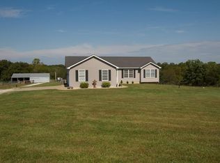 129 Robey Rd, Silex, MO 63377