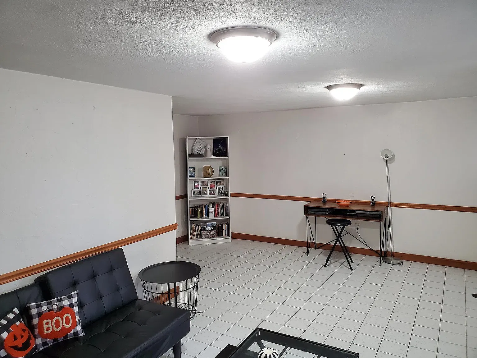 2 bed, 1000 sqft, $1,895 — Photo 2