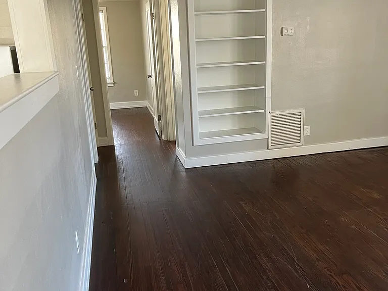 614 Emmett St #3 — Photo 4