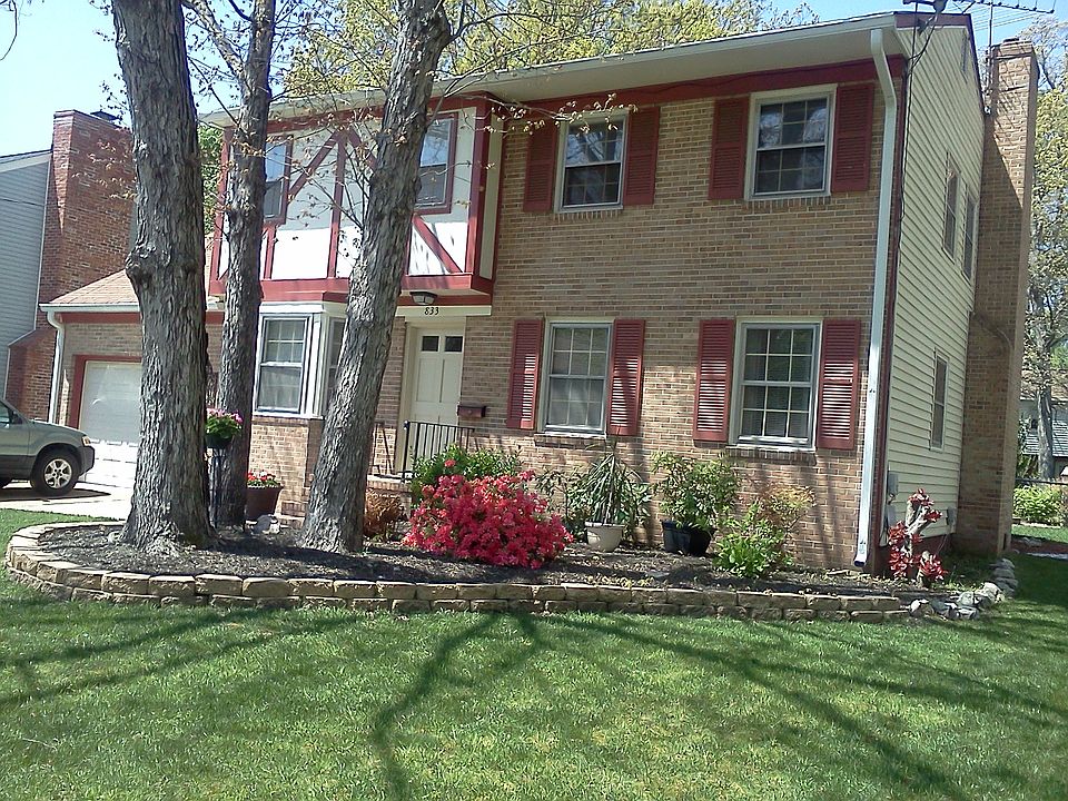 1st image of 833 Hailsham Pl