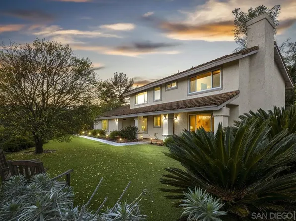 9932 Rocky Ridge Rd, Escondido, CA 92026