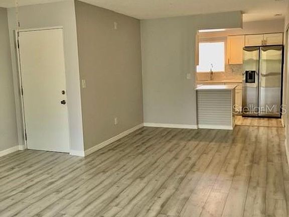 4th image of 2717 Hidden Lake Blvd Unit C