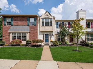 19-2 Remington Dr, Freehold, NJ 07728