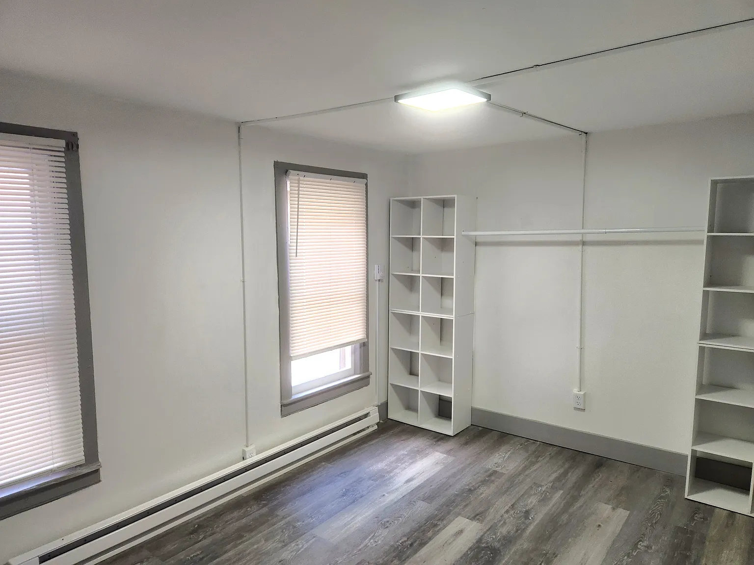 2 bed, $995 — Photo 4