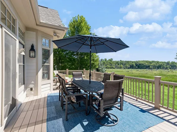 2185 Gallery Ct, Victoria, MN 55386