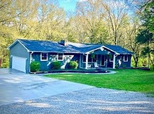 425 Venus Ln, Pacific, MO 63069