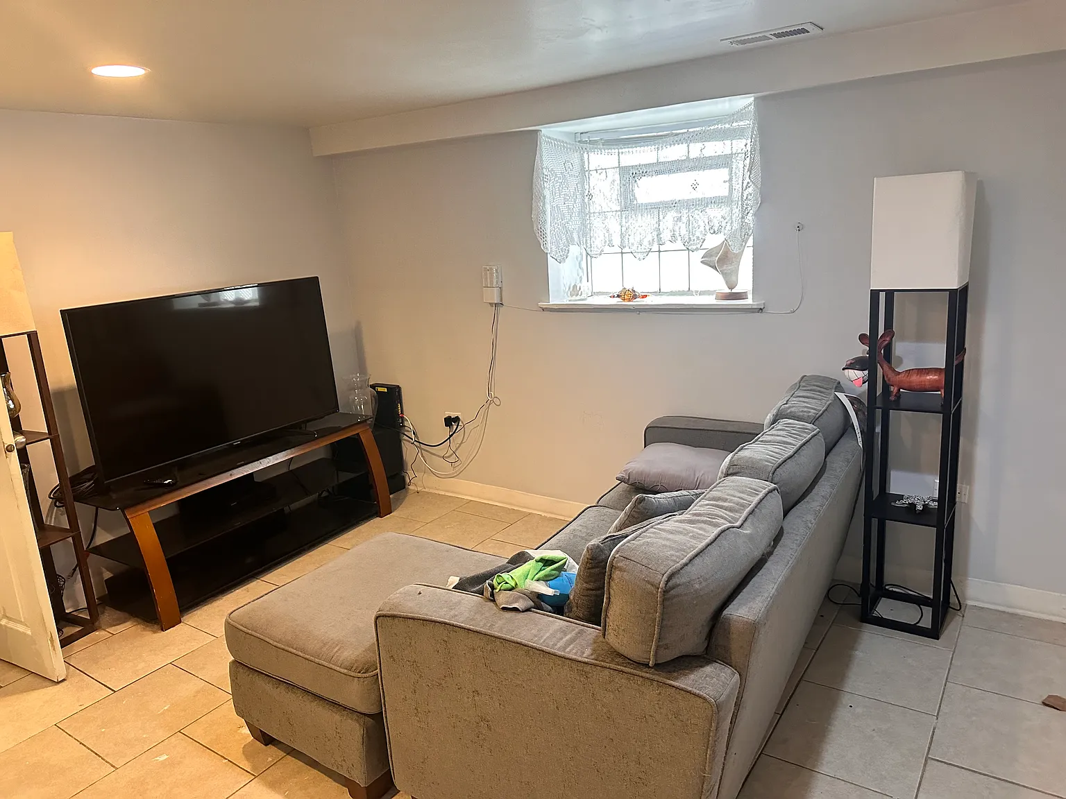 4929 W Henderson Street — Photo 3
