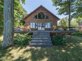 21665 Storrs Rd, Sackets Harbor, NY 13685
