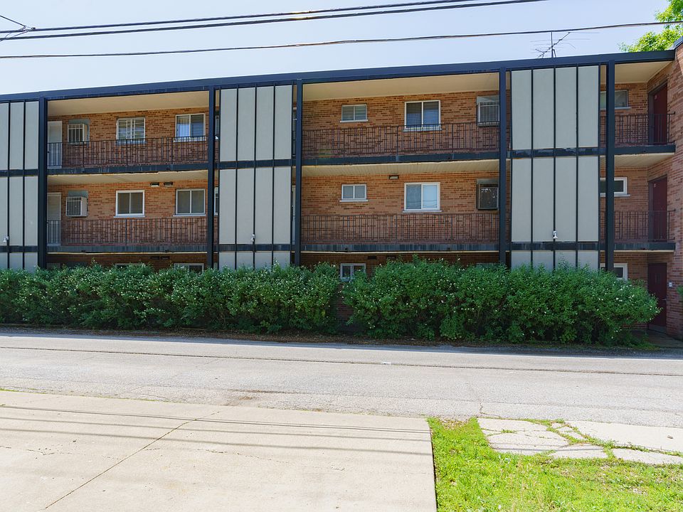 1st image of 6961 N Oakley Ave APT 108