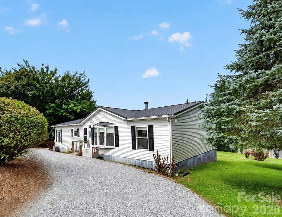 1st image of 26 Sweet Briar Path Way