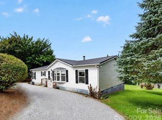 26 Sweet Briar Path Way, Hendersonville, NC 28792