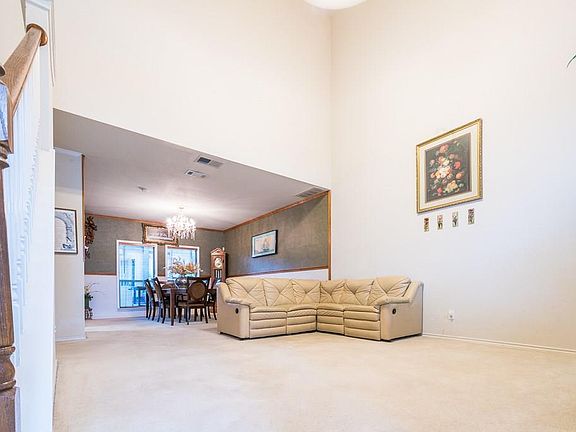 5th image of 1501 Creekpark Ct