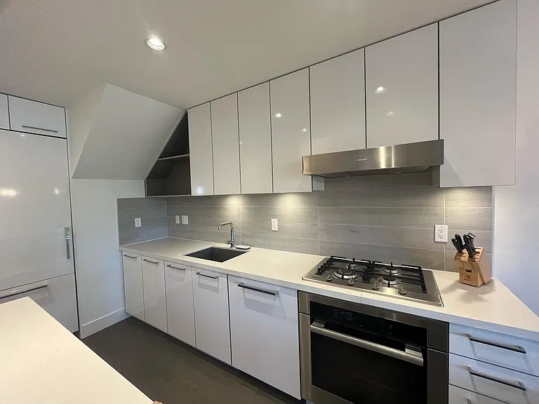 1628 W 4th Ave #409 — Photo 1