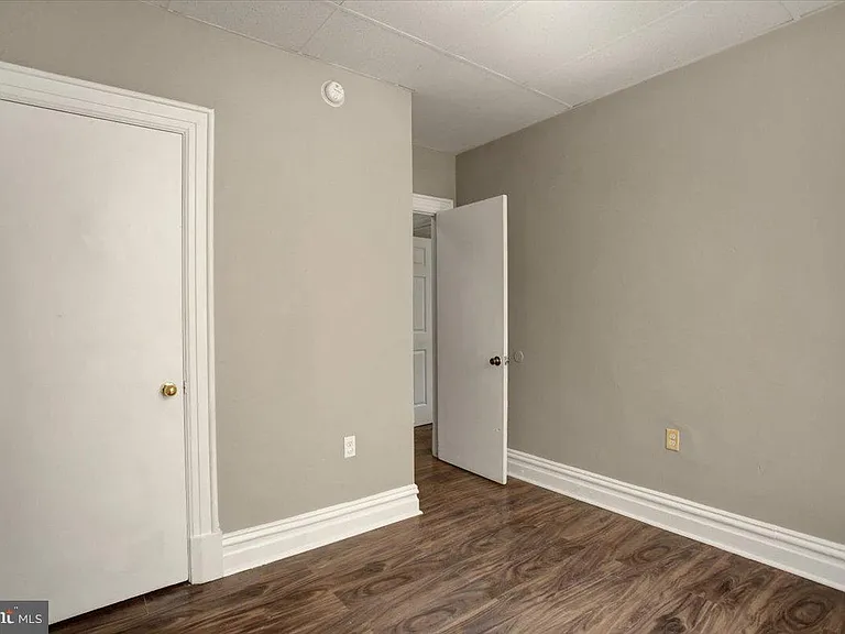 60 E Washington St #1E — Photo 12